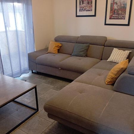 Apartman Olic Ražanac Dış mekan fotoğraf